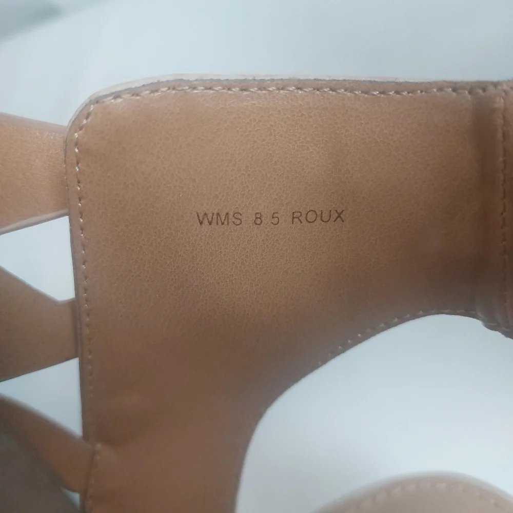 Report women roux